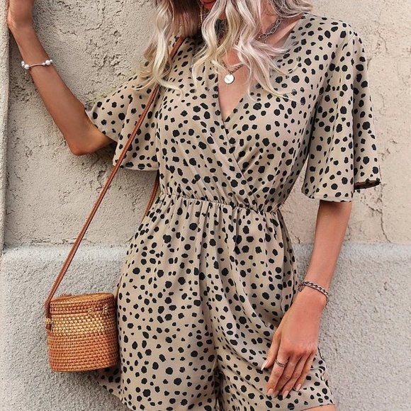 Tan Preppy Womens Dalmatian Print Butterfly Sleeve Romper - Picture 3 of 5